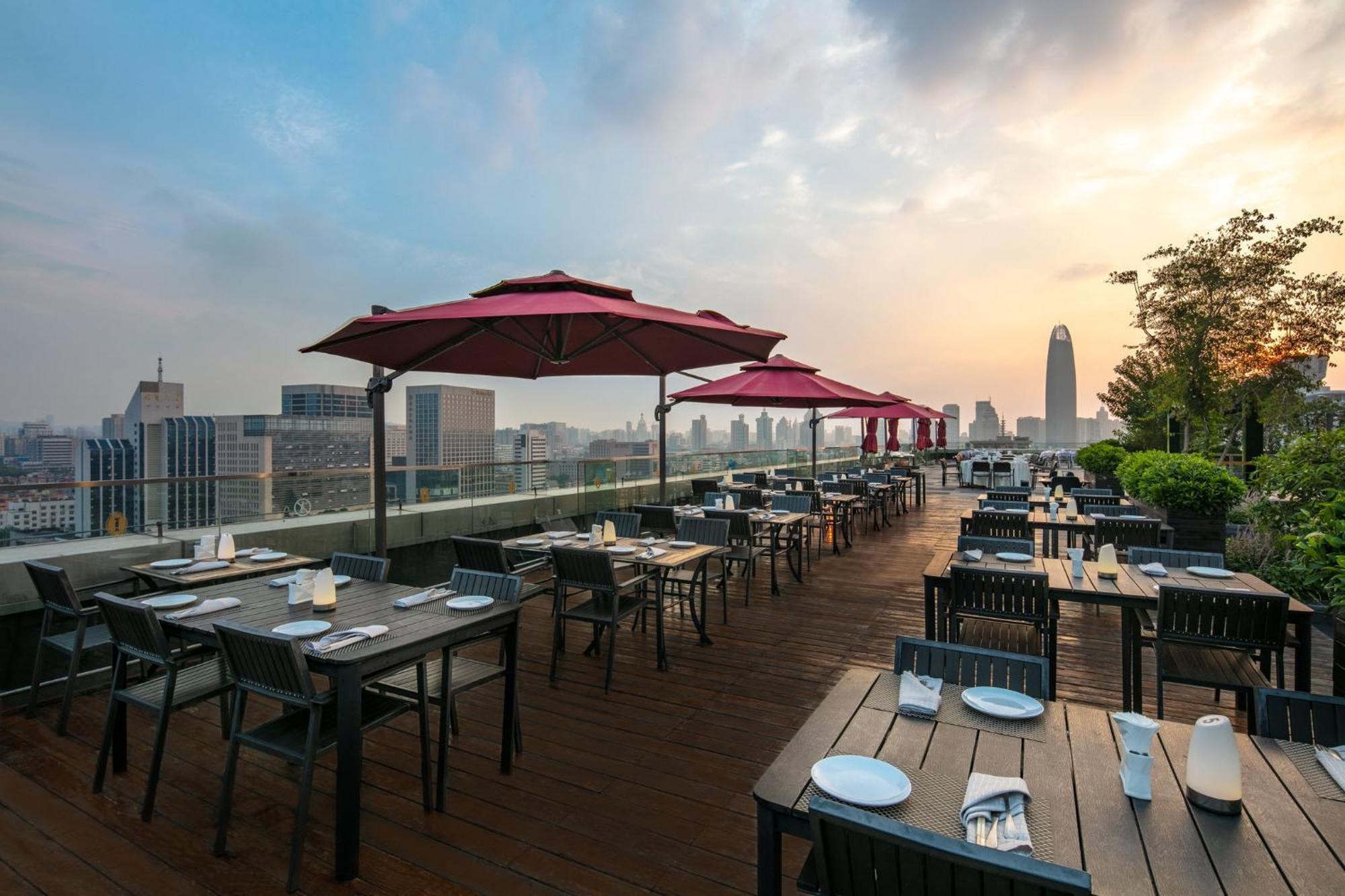 Intercontinental Jinan City Center By Ihg Esterno foto