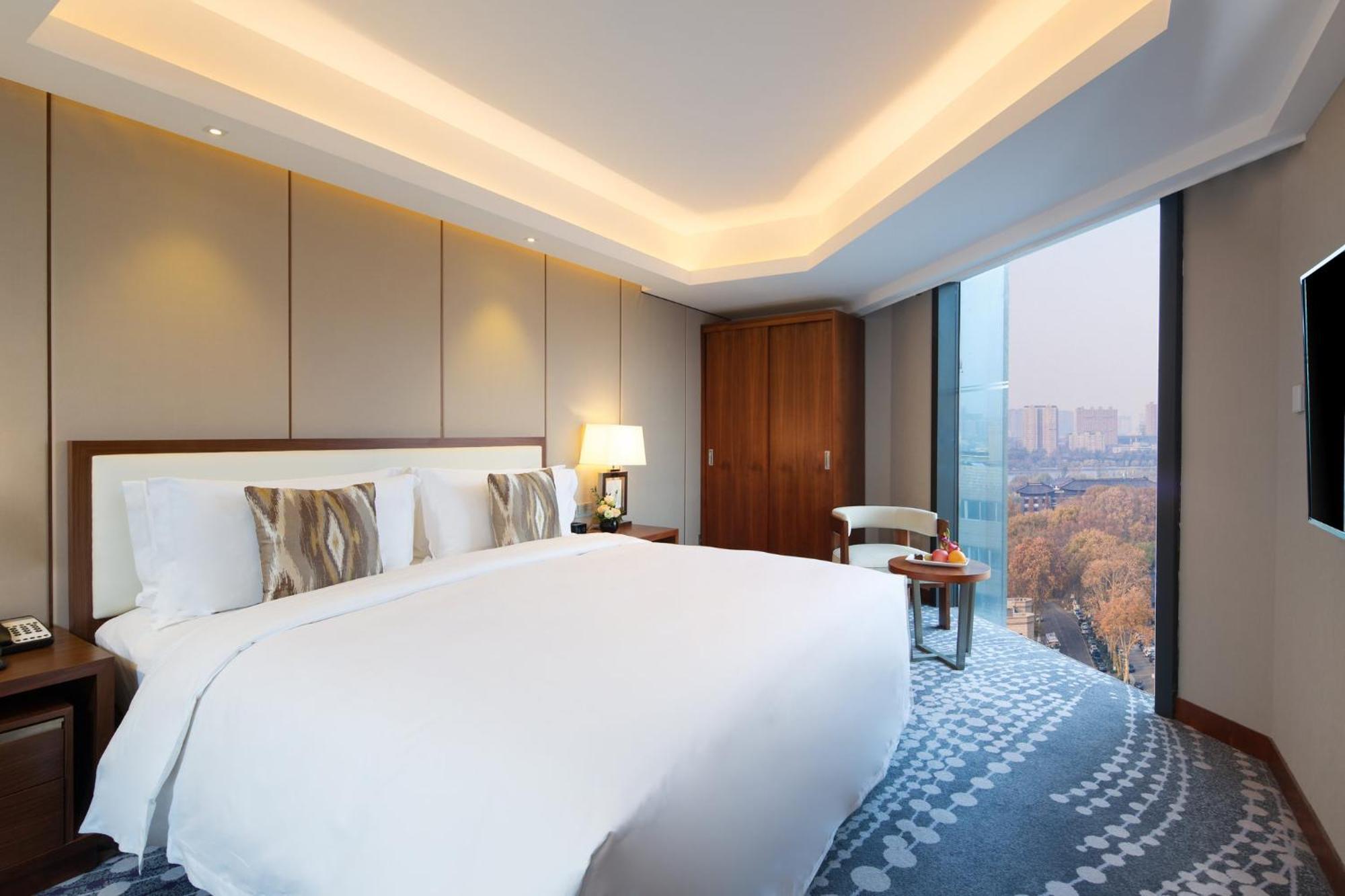 Intercontinental Jinan City Center By Ihg Esterno foto