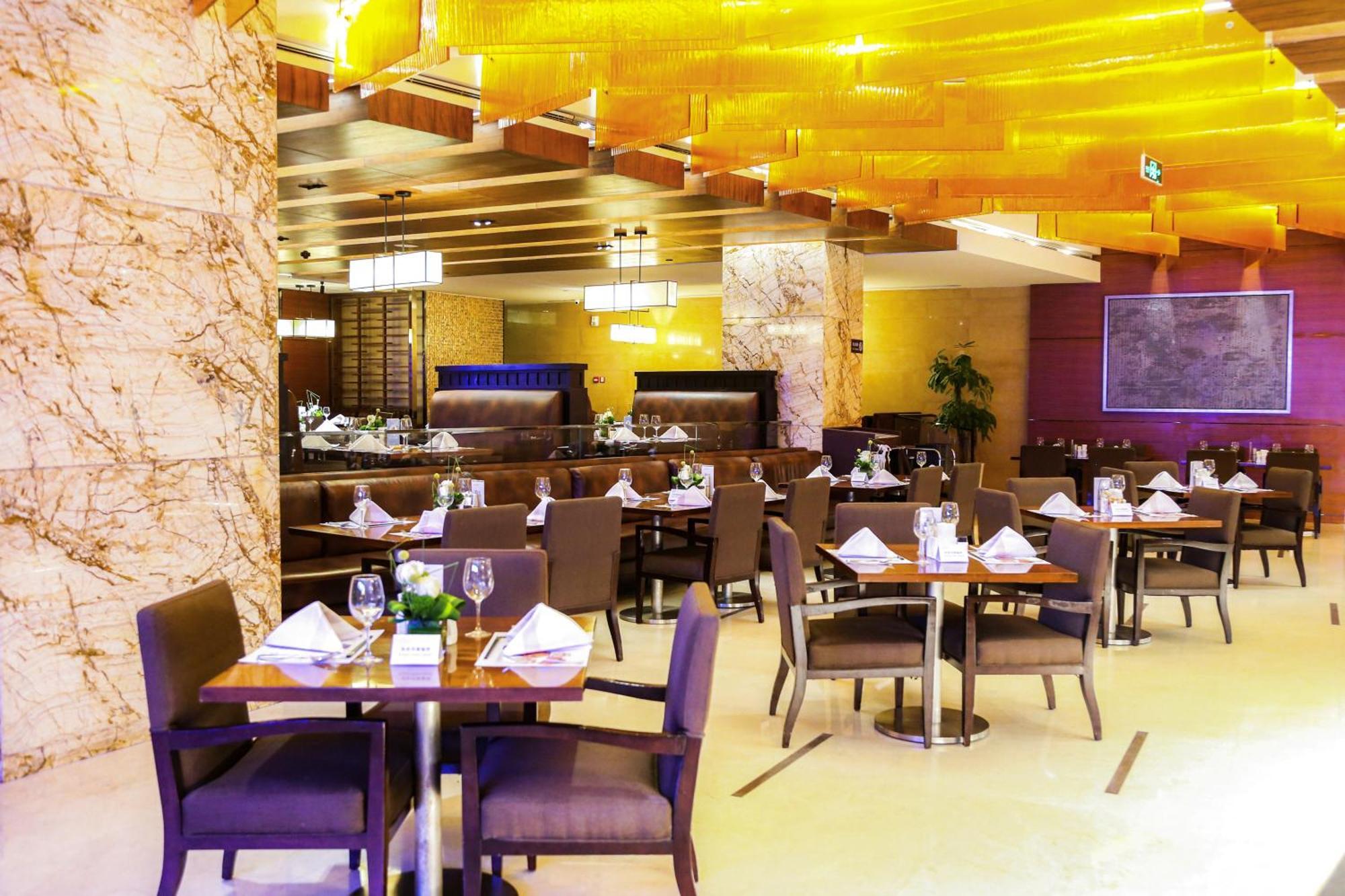 Intercontinental Jinan City Center By Ihg Esterno foto